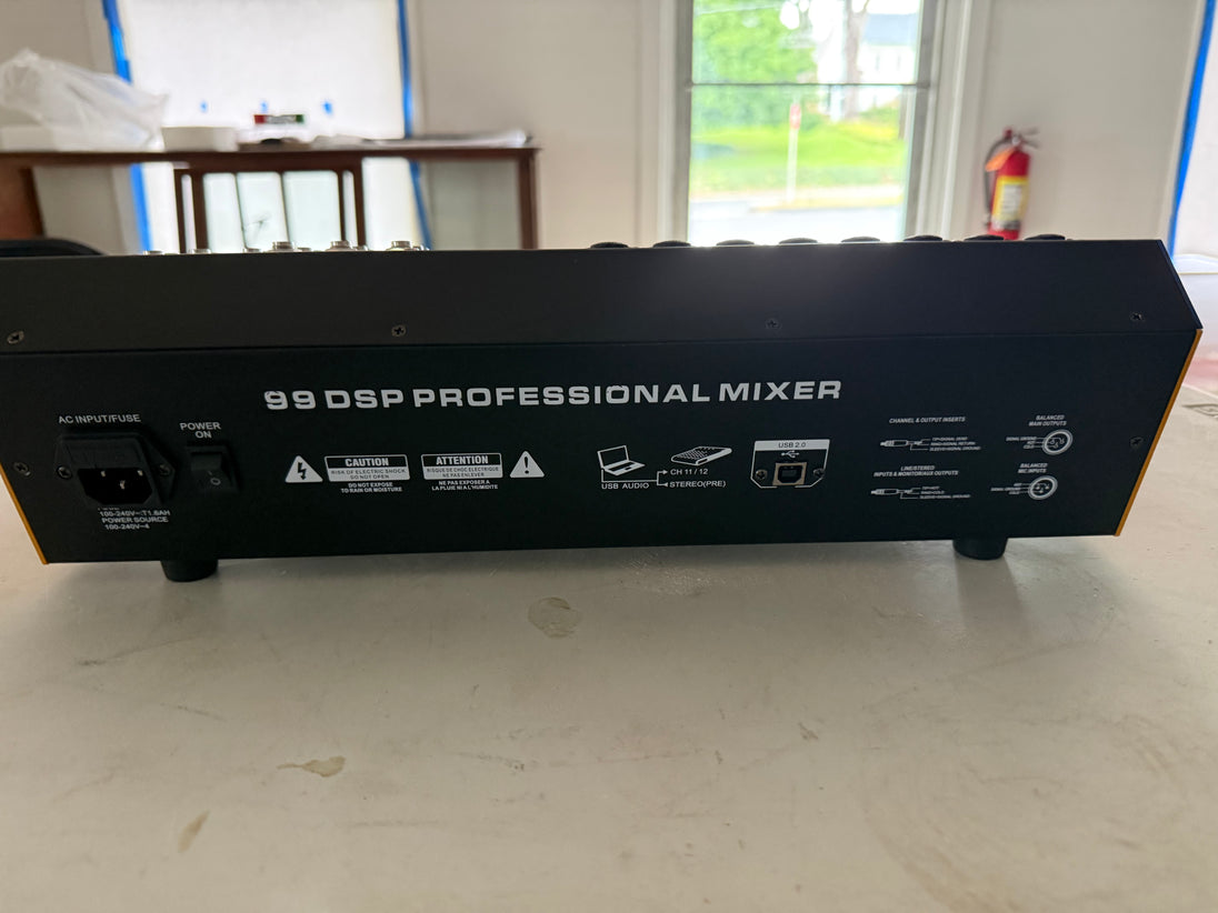 10-Channel Analog Mixer with Effects, view 4