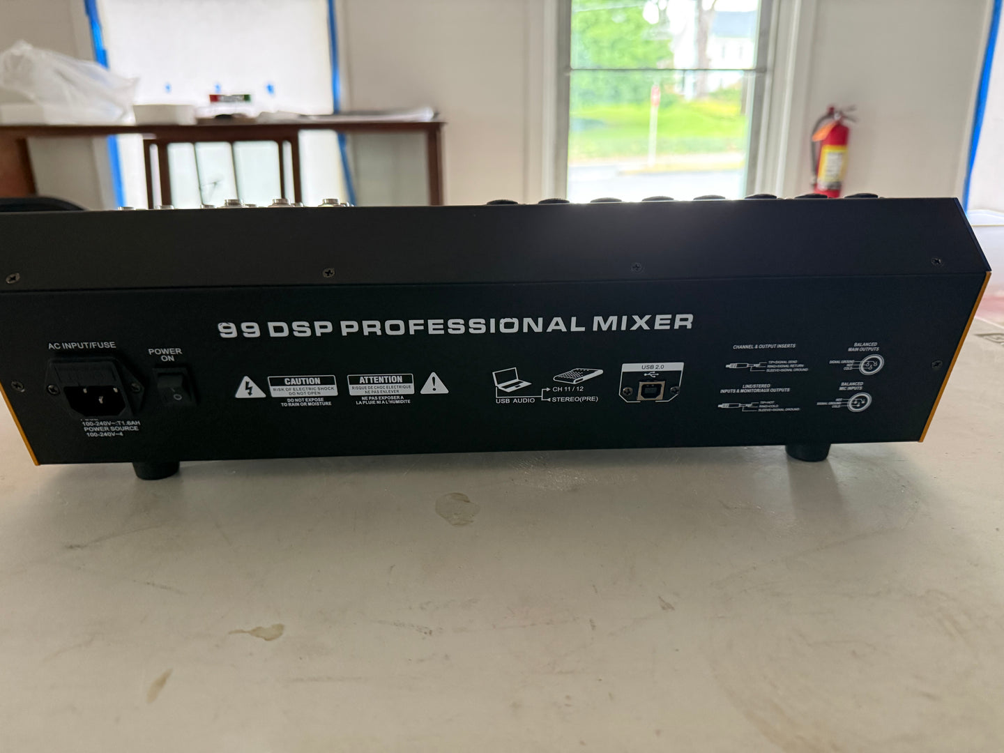 10-Channel Analog Mixer with Effects, view 4