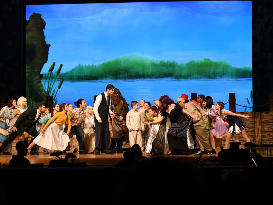 Big Fish production photo, Jackson Memorial High School